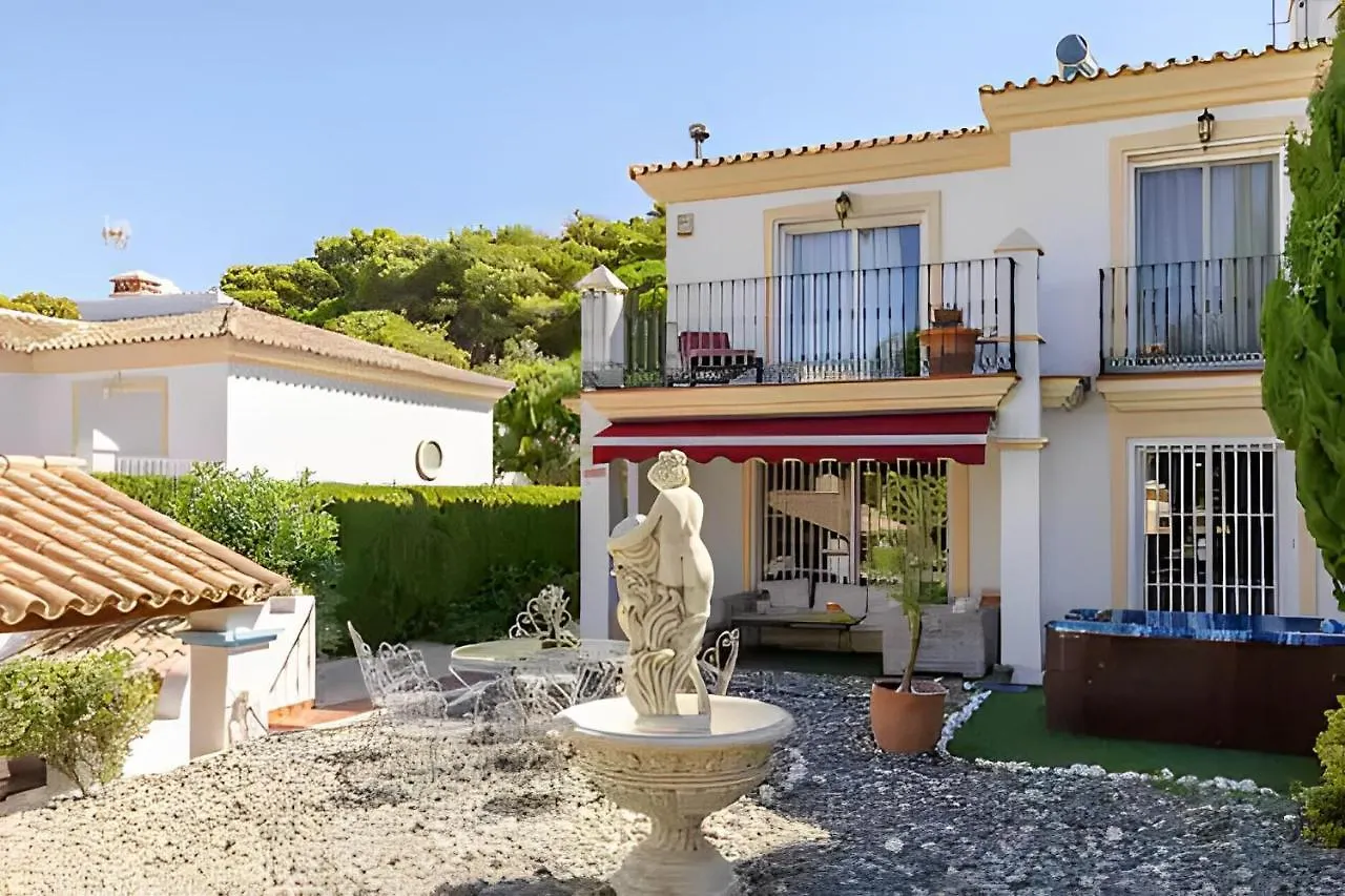 Malagasuite Village Alhaurin Alhaurín el Grande فيلة
